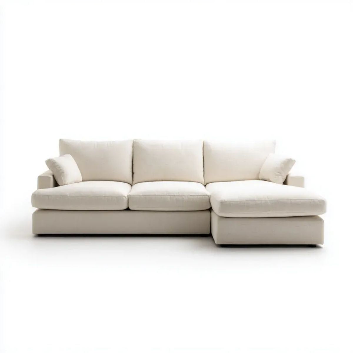 Kremowa sofa narożna z prawostronnym szezlongiem, z tkaniny poliestrowej, 270 × 160 cm